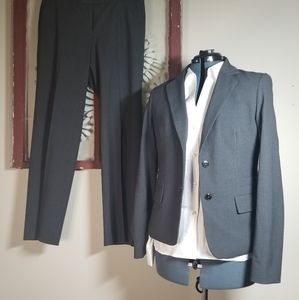 Calvin Klein Women's Pantsuit sz 10